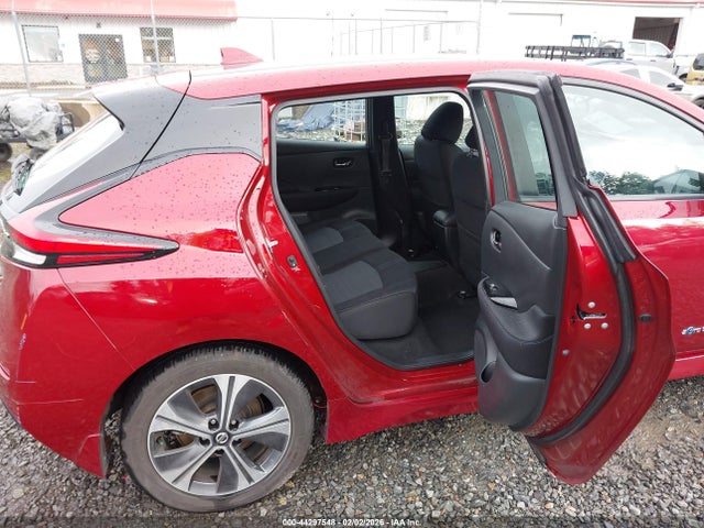 1N4AZ1CPXJC306640 Nissan LEAF SV