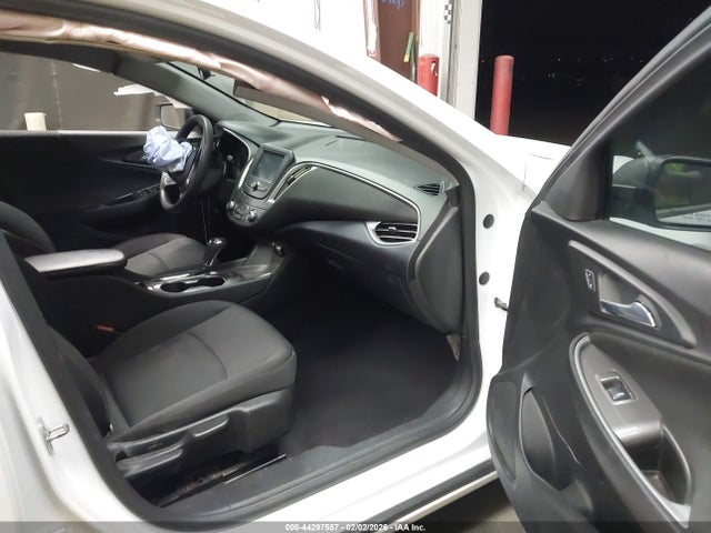 1G1ZB5STXHF167408 Chevrolet MALIBU LS