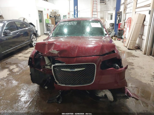 44297558 :رقم المزاد ، 2C3CCAKG6HH647650 vin ، 2017 Chrysler 300c Awd مزاد بيع
