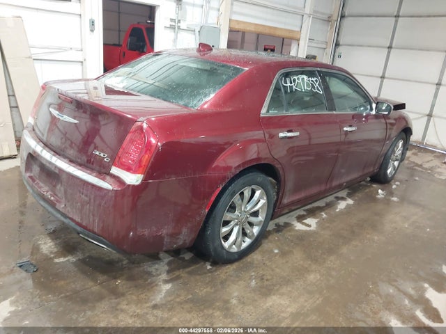 44297558 :رقم المزاد ، 2C3CCAKG6HH647650 vin ، 2017 Chrysler 300c Awd مزاد بيع