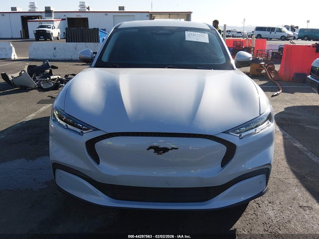 Ford Mustang Mach-e Select 2022 3FMTK1RM4NMA29049 Image 13