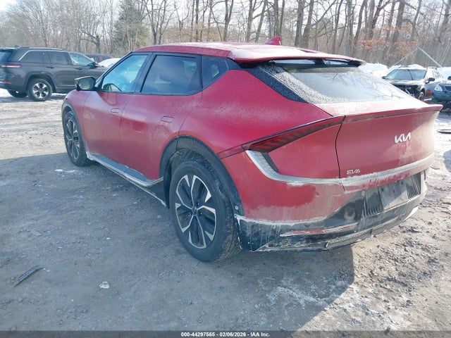 2022 KIA EV6 KNDC3DLC1N5037005 Photo 2