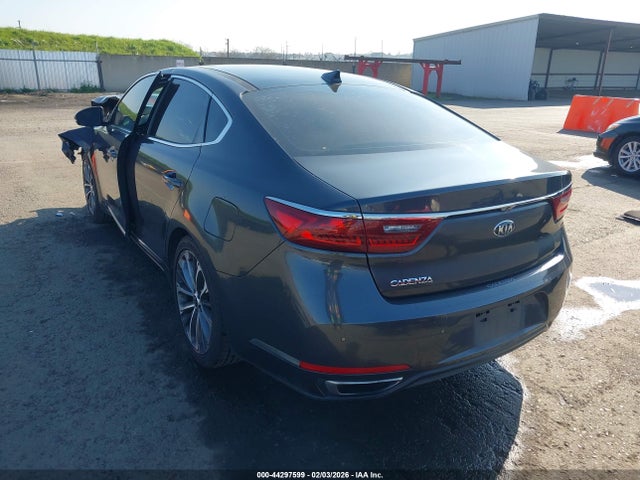 2017 KIA CADENZA KNALC4J1XH5078302 Photo 2