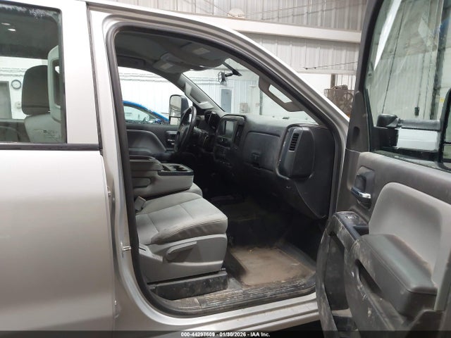 1GC1KUEG6JF262695 Chevrolet Silverado 2500hd Wt