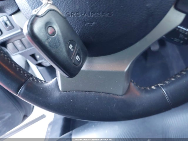 Lexus CT 200H 2014 JTHKD5BH2E2181657 Image 11