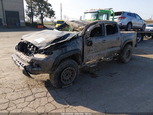 3TMCZ5ANXLM348013 Toyota Tacoma Trd Off-road