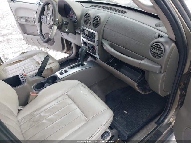 2006 JEEP LIBERTY 1J8GL58K56W247263 Photo 4
