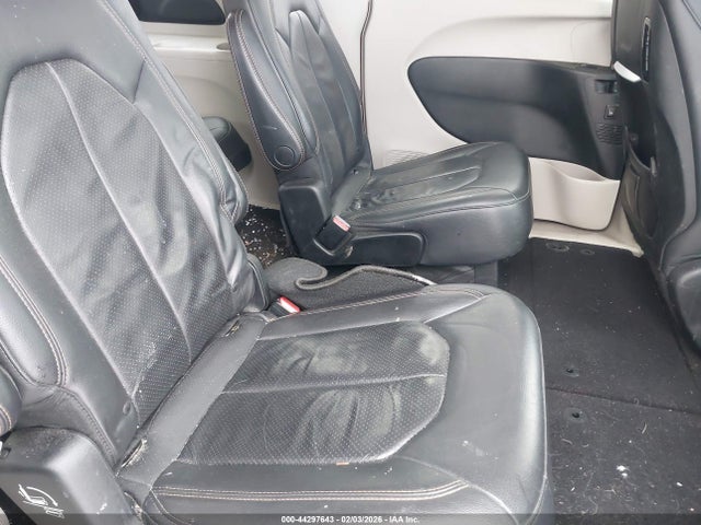 Aukcja sprzedaży 2017 Chrysler Pacifica Touring-l Plus, vin: 2C4RC1EG6HR811894, numer aukcji: 44297643