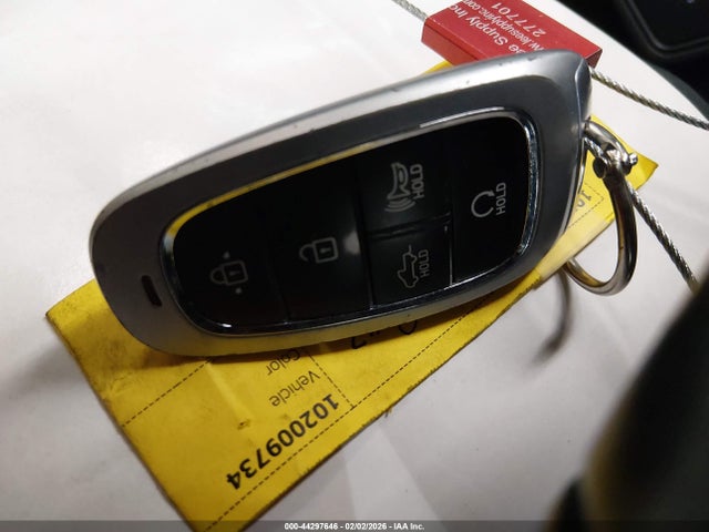 2023 Hyundai Santa Cruz Limited მანქანა იყიდება აუქციონზე, vin: 5NTJEDAF0PH073741, აუქციონის ნომერი: 44297646