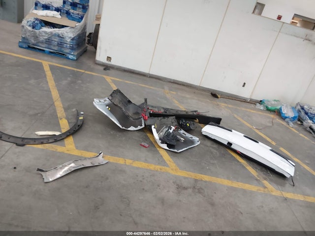 2023 Hyundai Santa Cruz Limited მანქანა იყიდება აუქციონზე, vin: 5NTJEDAF0PH073741, აუქციონის ნომერი: 44297646