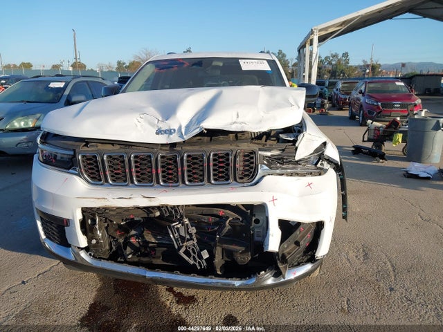1C4RJKAG9P8858607 Jeep Grand Cherokee L Laredo 4x4