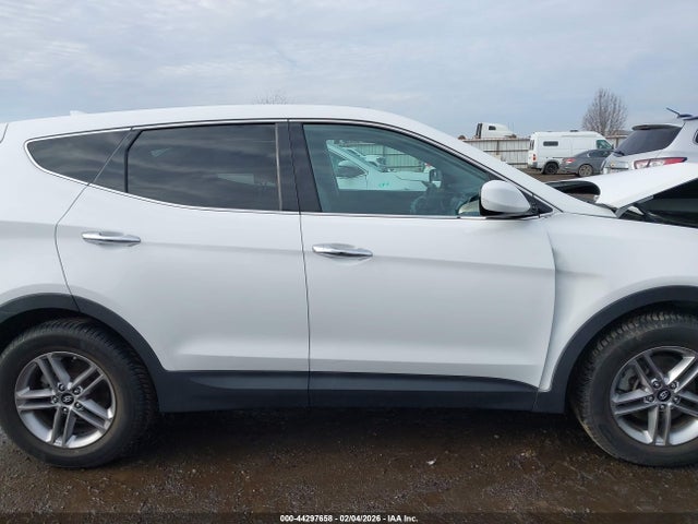5XYZTDLB8HG440492 Hyundai Santa Fe Sport 2.4l
