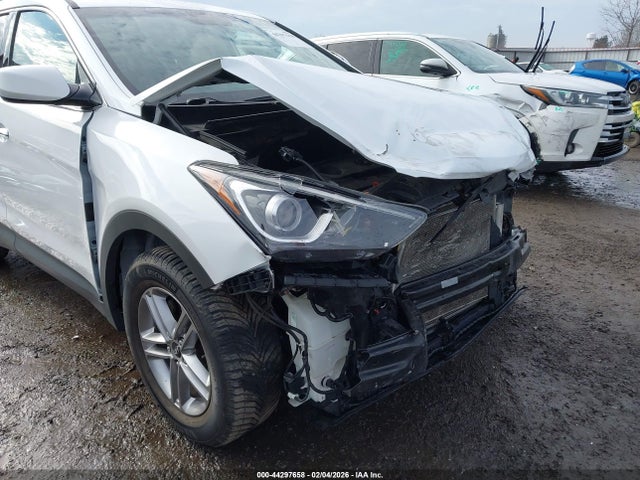 5XYZTDLB8HG440492 Hyundai Santa Fe Sport 2.4l