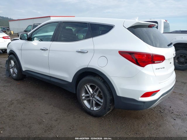 5XYZTDLB8HG440492 Hyundai Santa Fe Sport 2.4l