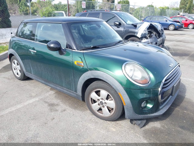 2016 MINI HARDTOP WMWXP5C57G2D14659