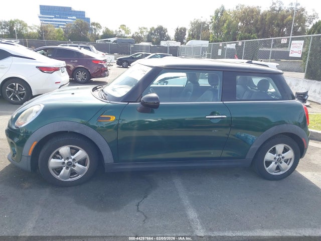 WMWXP5C57G2D14659 Mini Hardtop Cooper