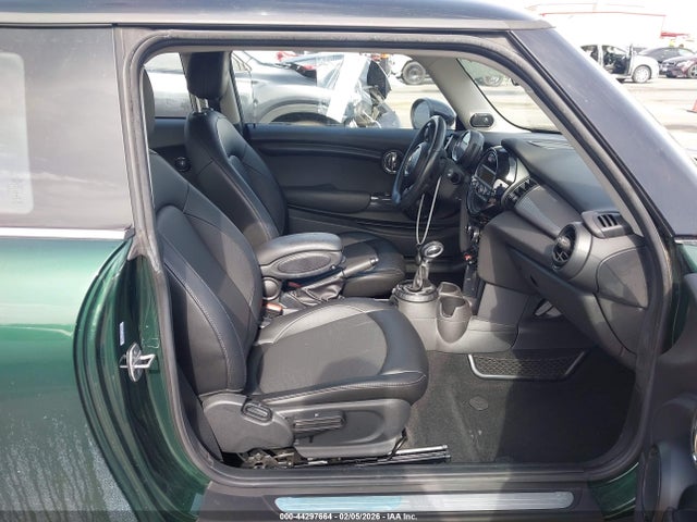 2016 MINI HARDTOP WMWXP5C57G2D14659 Photo 4