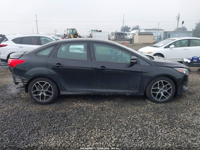 1FADP3H23JL293614 Ford FOCUS SEL