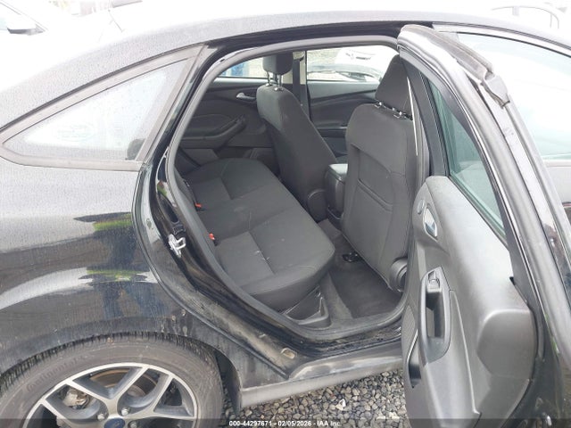1FADP3H23JL293614 Ford FOCUS SEL