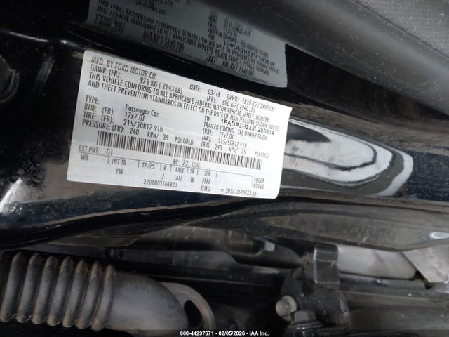 1FADP3H23JL293614 Ford FOCUS SEL