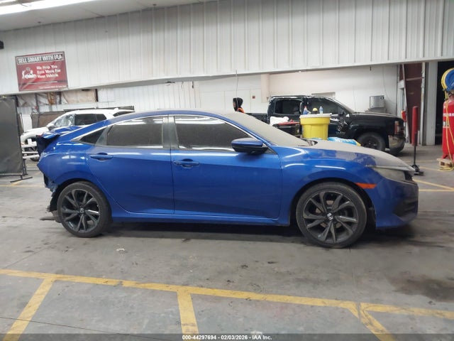 19XFC2F58JE033935 Honda Civic Lx