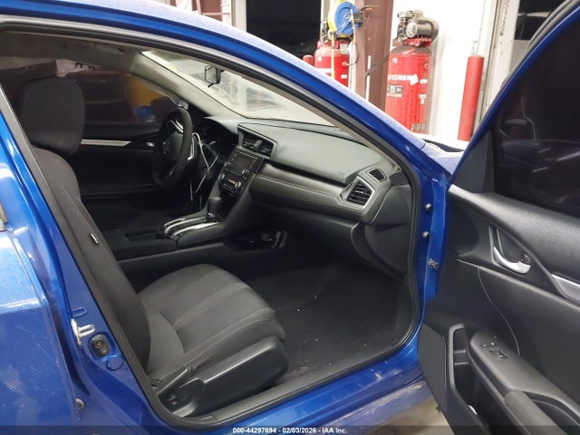19XFC2F58JE033935 Honda Civic Lx