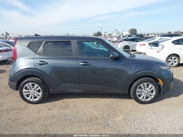KNDJ23AU6L7716527 KIA SOUL LX