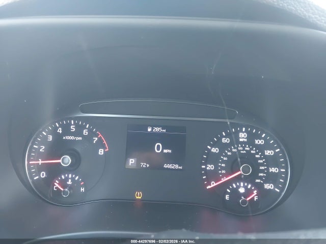 KNDJ23AU6L7716527 KIA SOUL LX