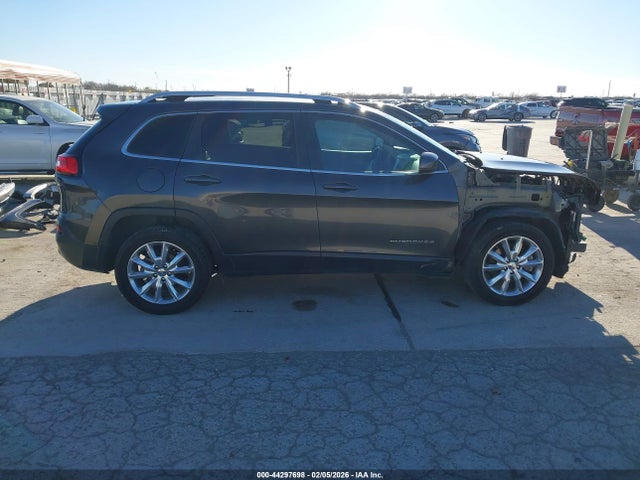 1C4PJLDB8GW338892 Jeep Cherokee Limited