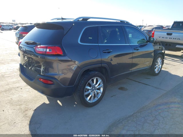 1C4PJLDB8GW338892 Jeep Cherokee Limited
