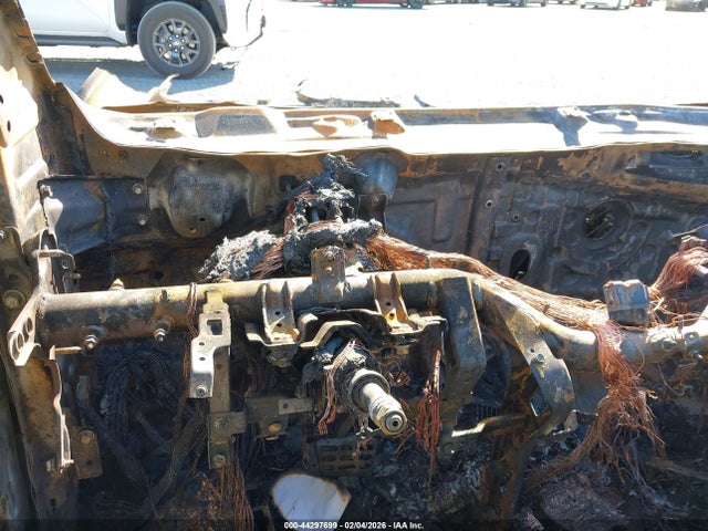 KMHD35LH5GU335132 Hyundai ELANTRA GT