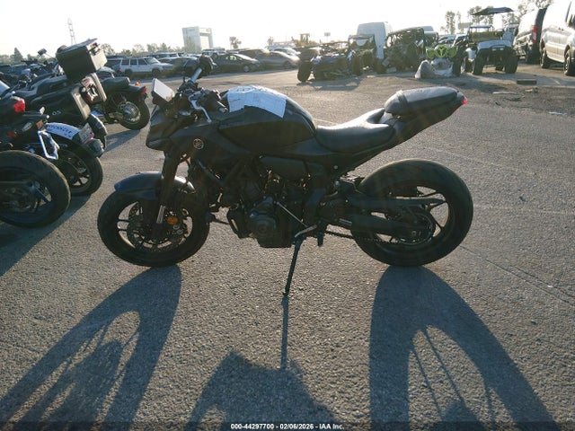 JYARM48Y7SA000311 Yamaha Mtn690 C