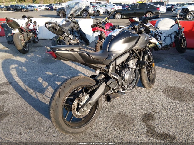 JYARM48Y7SA000311 Yamaha Mtn690 C