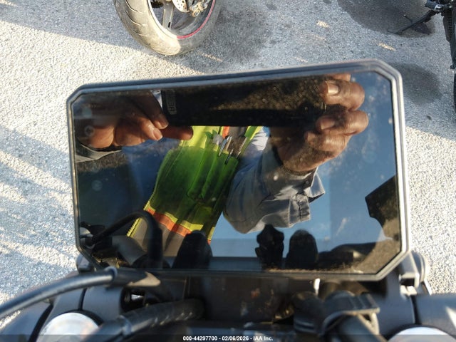 JYARM48Y7SA000311 Yamaha Mtn690 C