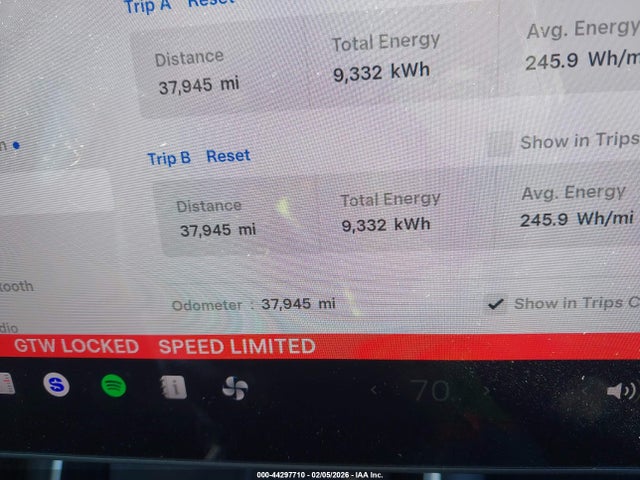 2021 TESLA MODEL Y 5YJYGDEE0MF090171 Photo 6