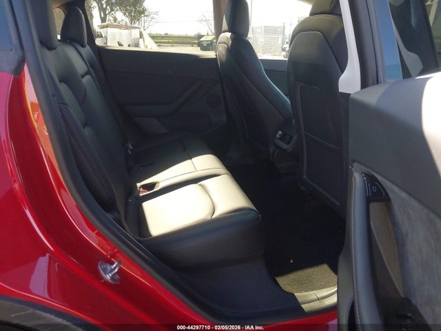 2021 TESLA MODEL Y 5YJYGDEE0MF090171 Photo 7