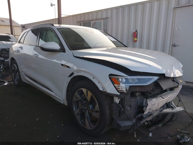 2021 AUDI E-TRON WA1AAAGE2MB007500