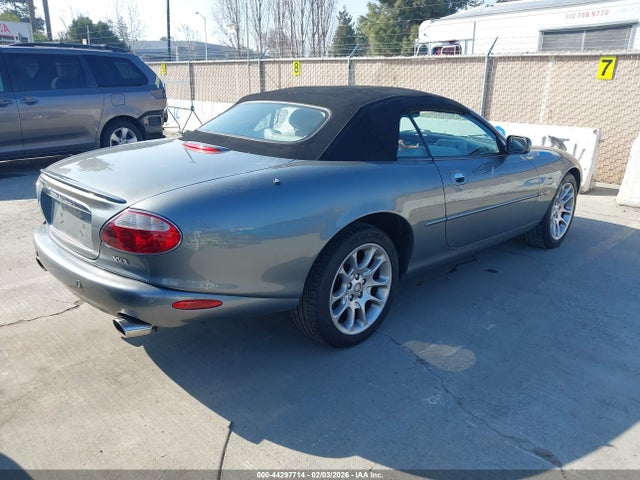 2002 JAGUAR XKR SAJDA42B82PA25005 Photo 3