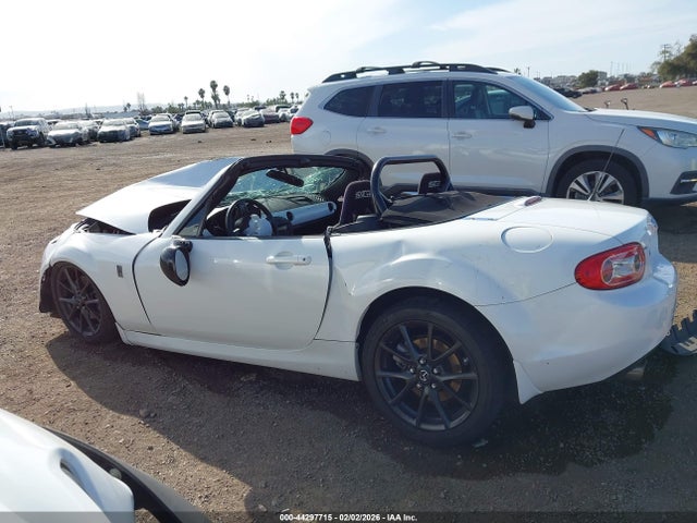 Mazda Mx-5 Miata Club 2014 JM1NC2LF4E0234125 Image 15