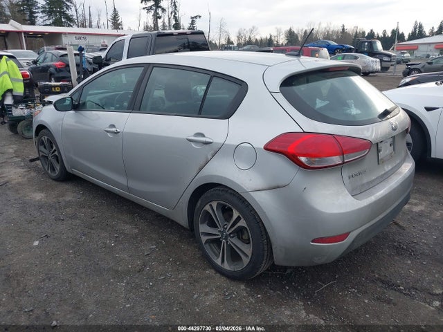 KNAFK5A89H5674584 KIA FORTE LX