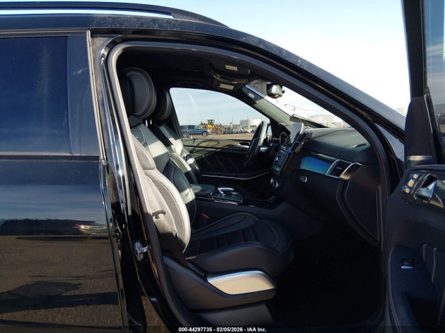 44297735 :رقم المزاد ، 4JGDF7FE0JB182084 vin ، 2018 Mercedes-benz Amg Gls 63 4matic مزاد بيع