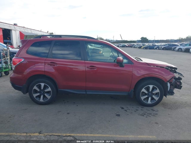 Subaru Forester 2.5i Premium 2017 JF2SJAGC4HH439258 Image 14