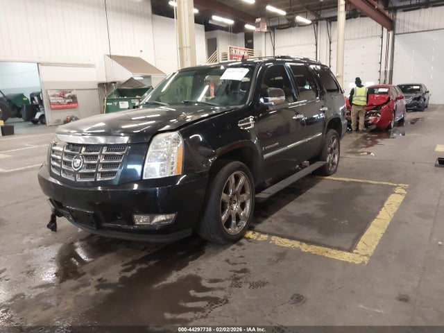 Продаж на аукціоні авто 2008 Cadillac Escalade Standard, vin: 1GYFK63828R107805, номер лоту: 44297738