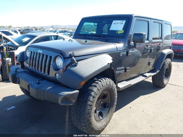 1C4BJWDG0HL607798 Jeep Wrangler Unlimited Sport 4x4
