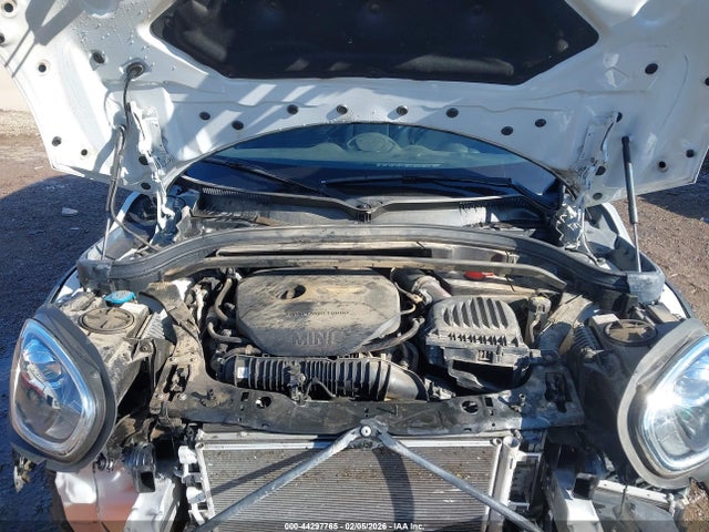 2018 MINI COUNTRYMAN WMZYT5C39J3E62251 Photo 9