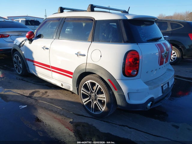 2016 MINI COUNTRYMAN WMWZC3C5XGWT08451 Photo 2
