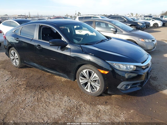 2017 2HGFC1F38HH645349 main image