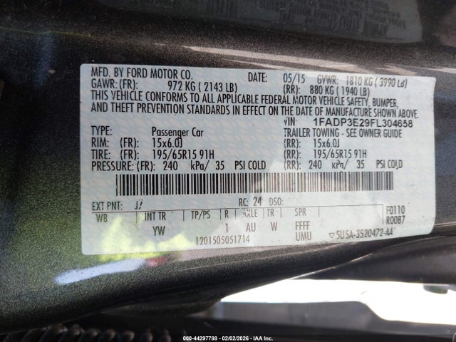 Ford FOCUS S 2015 1FADP3E29FL304658 Image 9