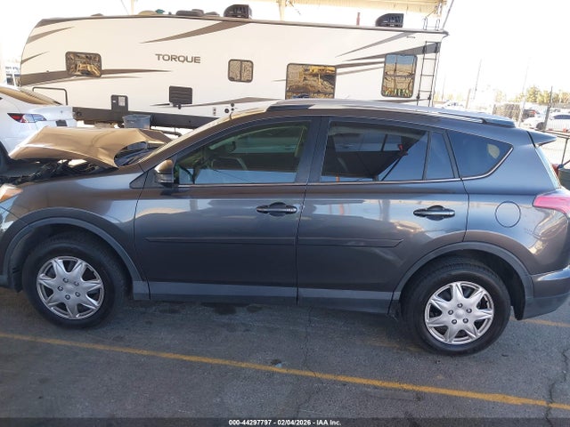 Toyota RAV4 LE 2016 JTMZFREVXGJ082385 Image 14