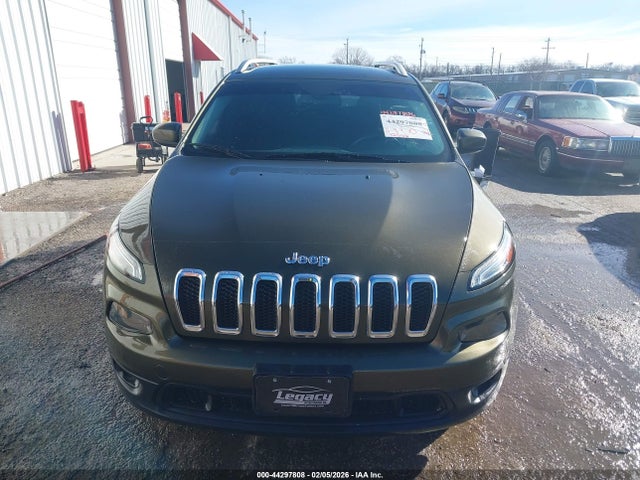 1C4PJMCB3FW551643 Jeep Cherokee Latitude